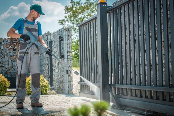 Best Pool Deck Cleaning  in Cumberland Hill, RI